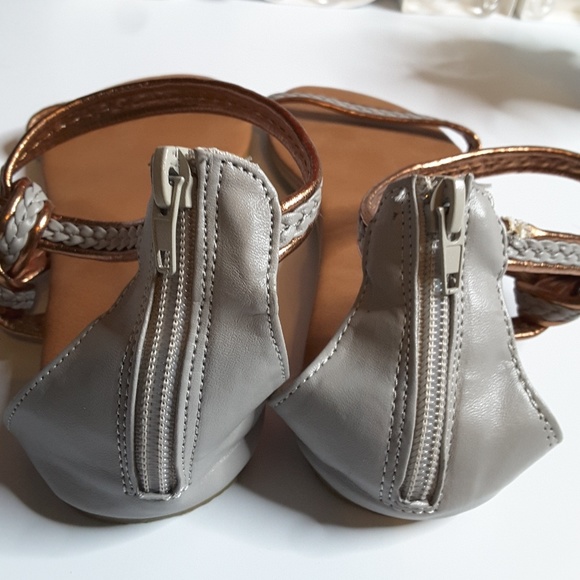 Charming Charlie grey gladiator sandal sz 8 - Picture 5 of 7